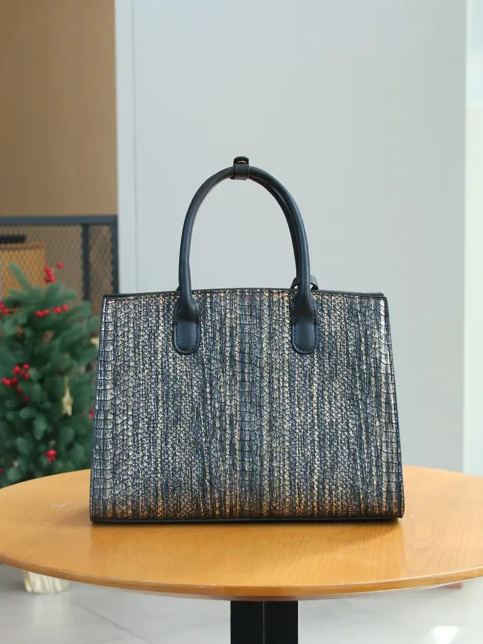 Sac à main de luxe pour femme, nouvelle collection automne/hiver 2026, en cuir verni motif léopard,