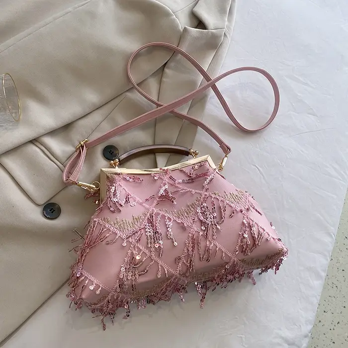 Sac à main à paillettes de soirée avec pompon