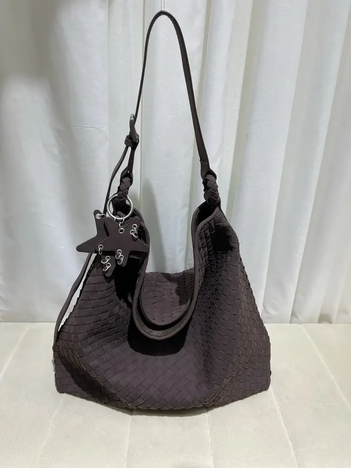 Sac à main à bandoulière en velours côtelé pour femmes
