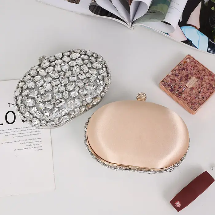 Sac à Main de Luxe en Clip localité