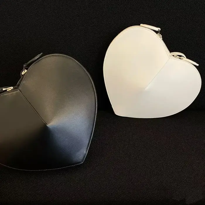 Sac à main en cuir véritable