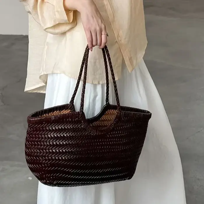 Sac fourre-tout en rotin tressé pour femme