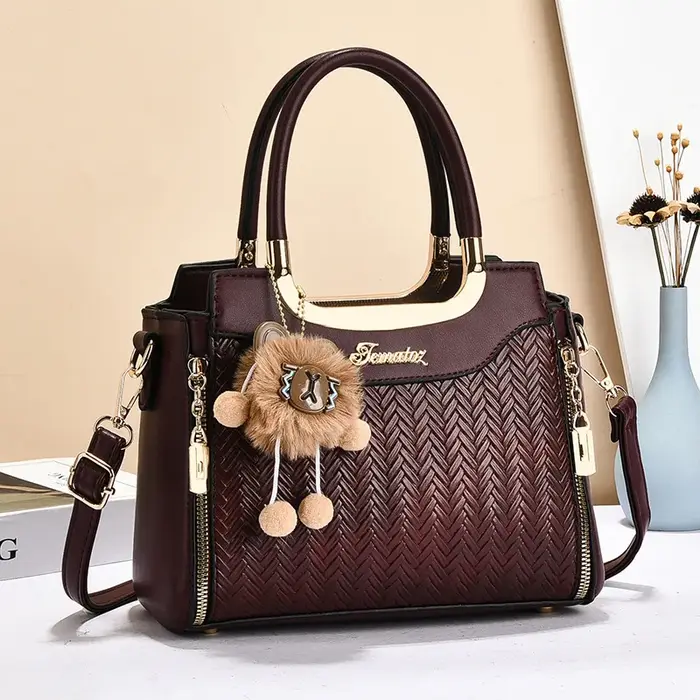 Luxueux sac à bandoulière tissé de grande capacité pour femmes