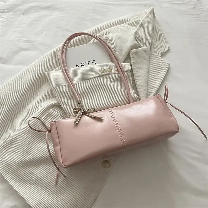 Sac à bandoulière élégant et tendance pour femme