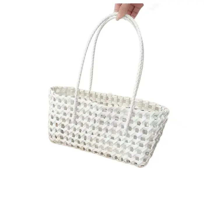 Nouveau panier tressé en PVC
