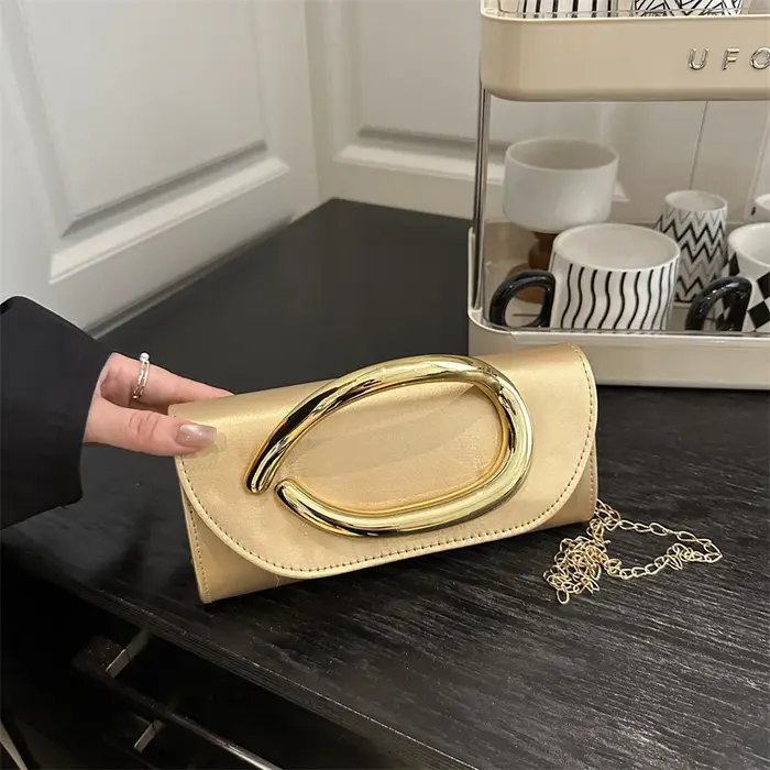 Sac de robe de soirée pour femme élégant et luxueux