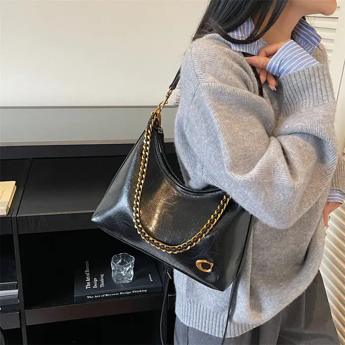 Sac fourre-tout chic et polyvalent pour femme