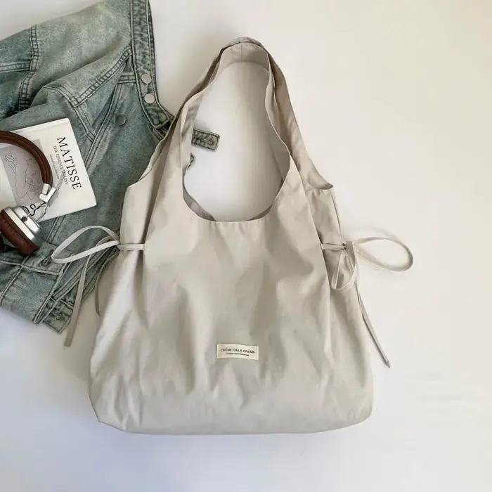 Nouveau Sac à Bandoulière Coréen 2026 Grande Capacité Décontracté Polyvalent Tendance Couleur Unie Sac à Main Style Urbain Doux