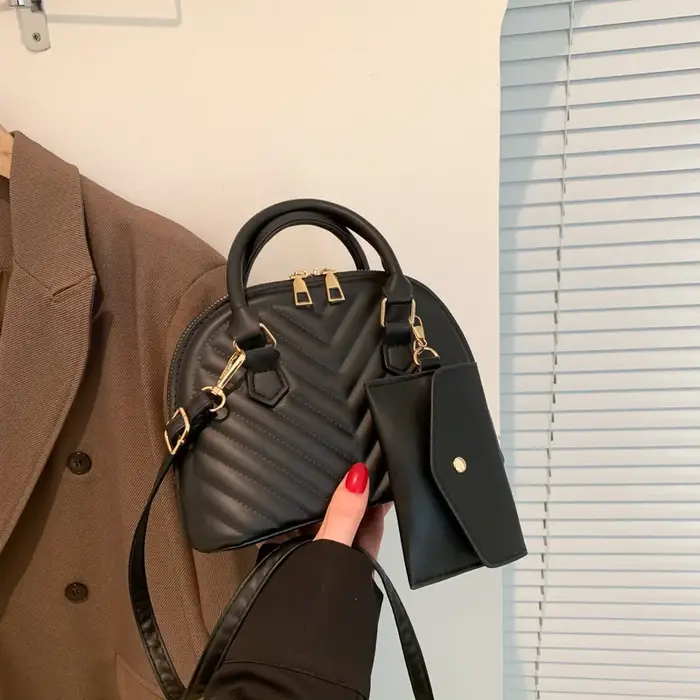 Sac à bandoulière tendance et polyvalent en forme de coquille