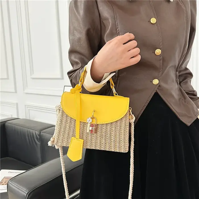 Sacs carrés de marque pour femmes