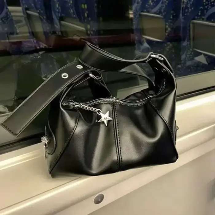 Y2K coréen gothique étoile fille noir sac à main Harajuku esthétique Vintage épaule sac à bandoulière à la mode femmes messager fourre-tout sacs