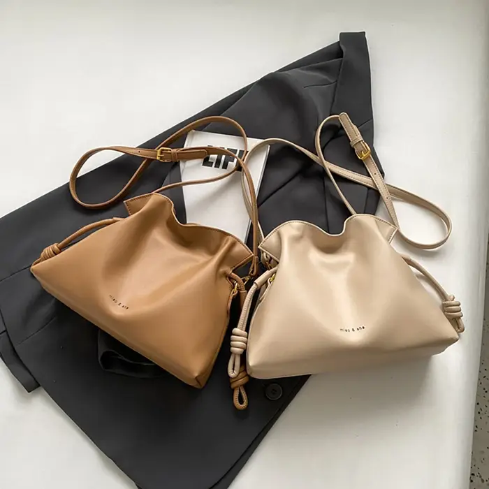 Sac seau plissé en cuir PU pour femmes