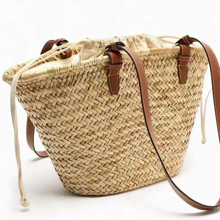 Sacs fourre-tout tissés en paille au Design de luxe