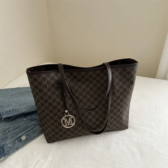 Sac fourre-tout élégant