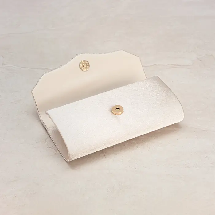 Pochette élégante en polyester doré