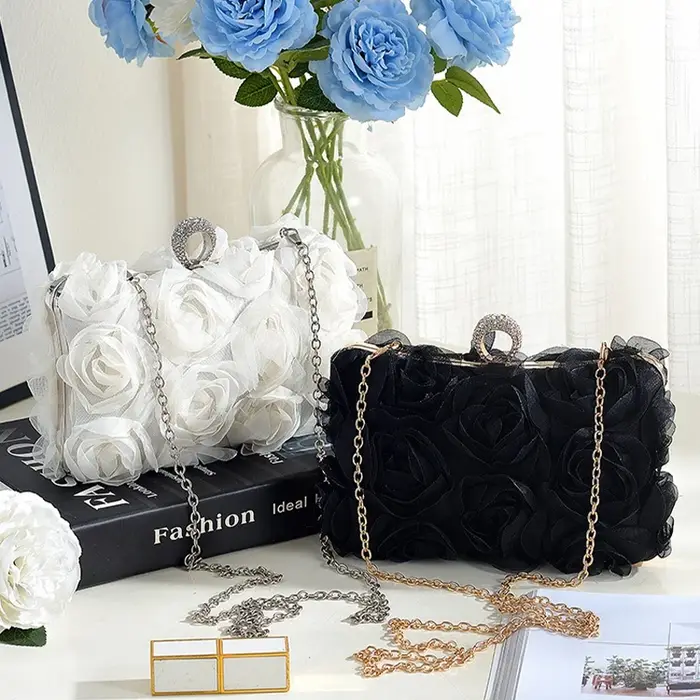 Sac à main pour robe de mariée blanche