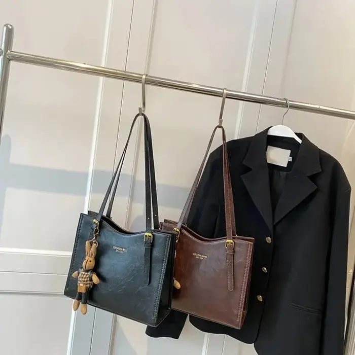 Sac à bandoulière vintage pour femme avec pendentif