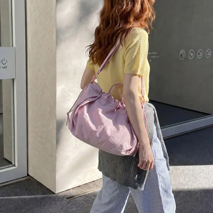 Sac de cours sac fourre tout femme sac cabas luxe Grands sacs à bandoulière seau à cordon de serrage pour femmes
