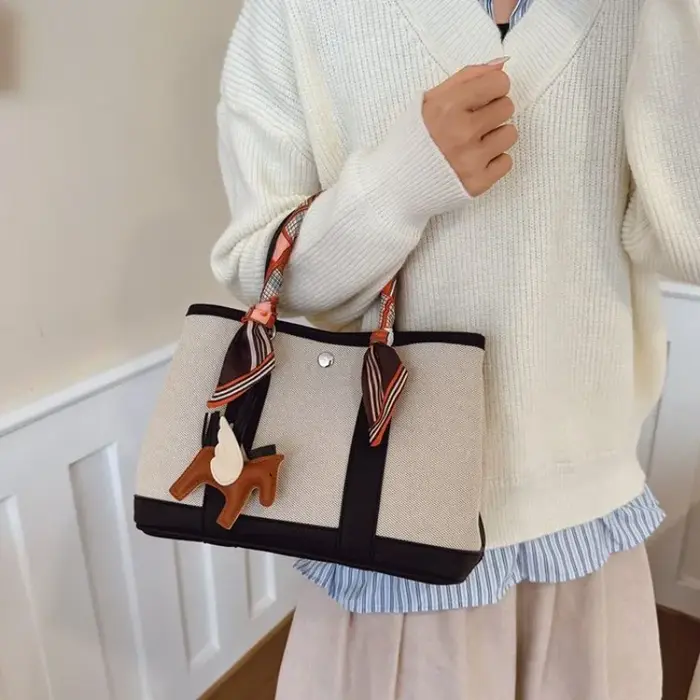 Sac à langer de créateur chic et spacieux pour femme