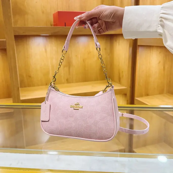 Sac messager élégant en cuir de créateur pour femme, sac à bandoulière classique vintage pour femme, sac à main haut de gamme pour femme, sac à l'épaule sous le bras