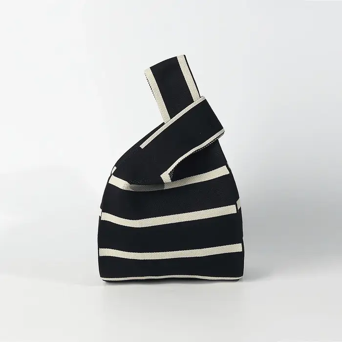 Sac à main tricoté simple et tendance