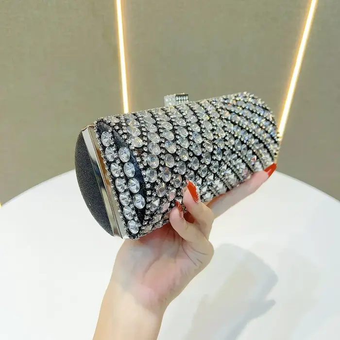 Nouveau Sac de Soirée Transfrontalier pour Femme, Sac à Main Entièrement Orné de Diamants, Sac de Cérémonie, Sac Baguette, Sac de Banquet pour Femme