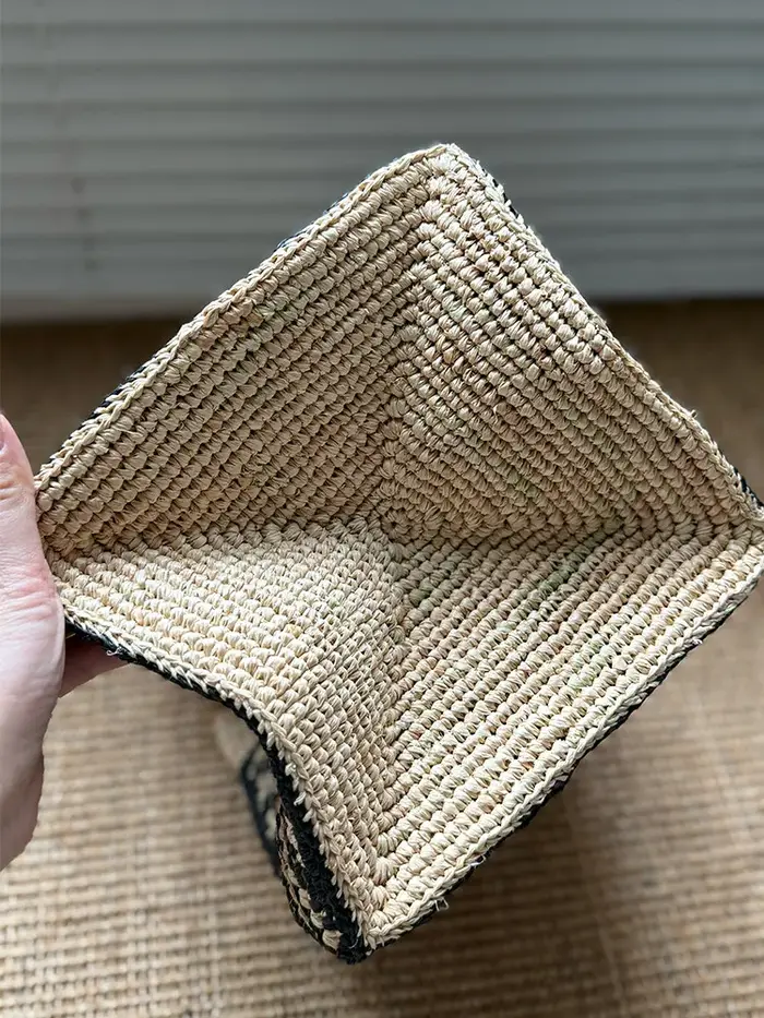 Sac fourre-tout en raphia tressé à la main pour femme