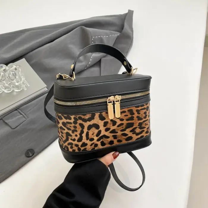 Sac à bandoulière à motif léopard pour les déplacements quotidiens
