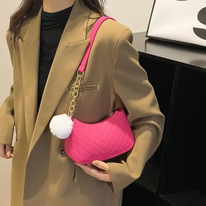 Sac en feutre d'hiver avec pompon