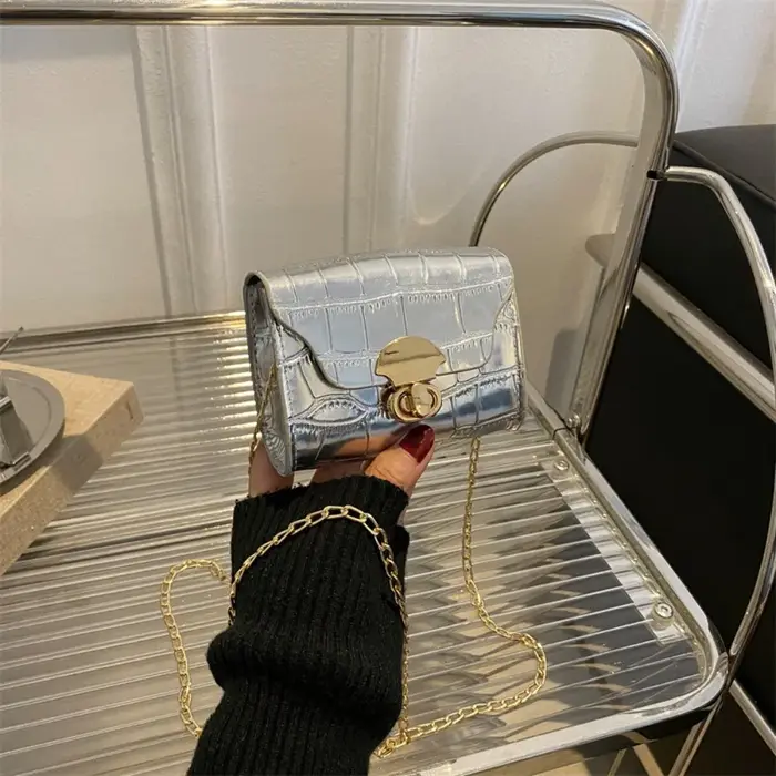 Sac à bandoulière tendance en promotion