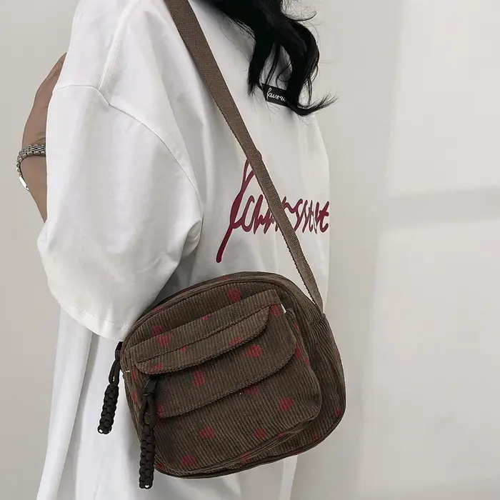 Mignon fraise sac à bandoulière décontracté fermeture éclair à la mode sac