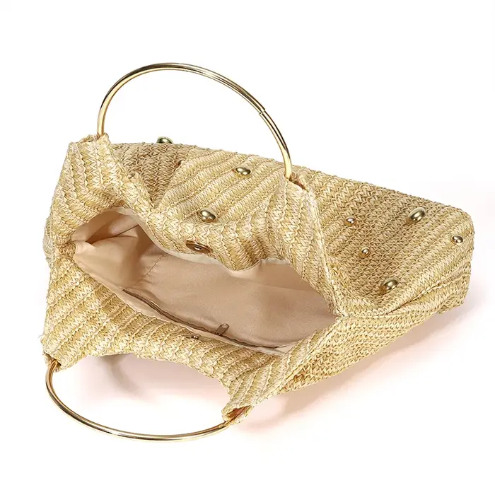 Sac à main en paille perlé