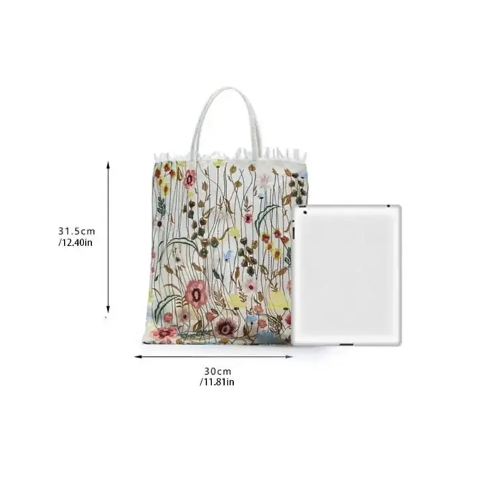 Sac en tissu brodé de fleurs de camélia