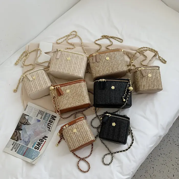 Mini sac à bandoulière seau en paille pour femmes