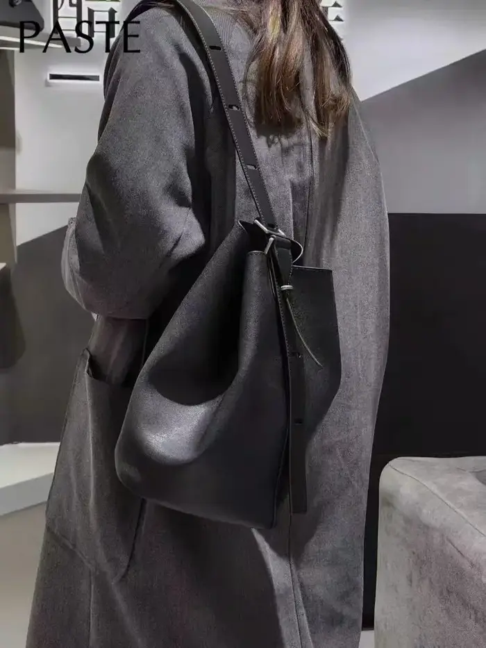 Sac à main en cuir de vachette suédé pour femme