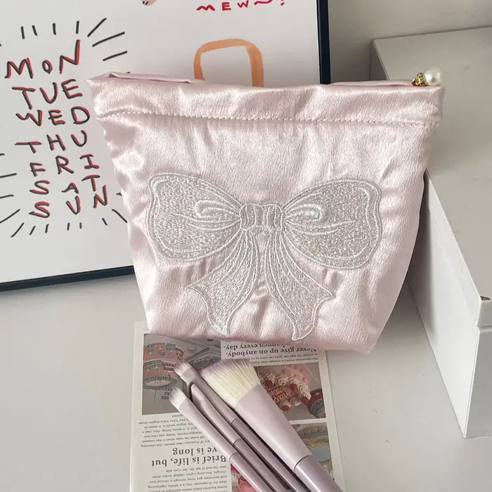 Trousse de Maquillage Mignonne pour Filles, Petite Pochette Cosmétique avec Nœud et Fermeture Éclair