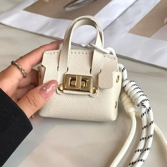 Mini porte-monnaie en cuir PU