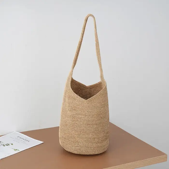 Sac seau en paille tressé à la main pour femme