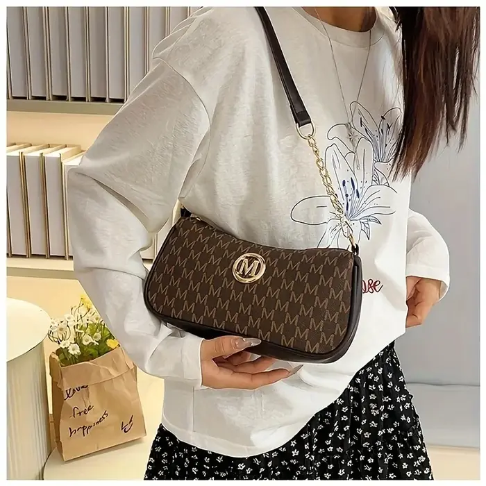 Sac carré simple tendance 2026 pour femme