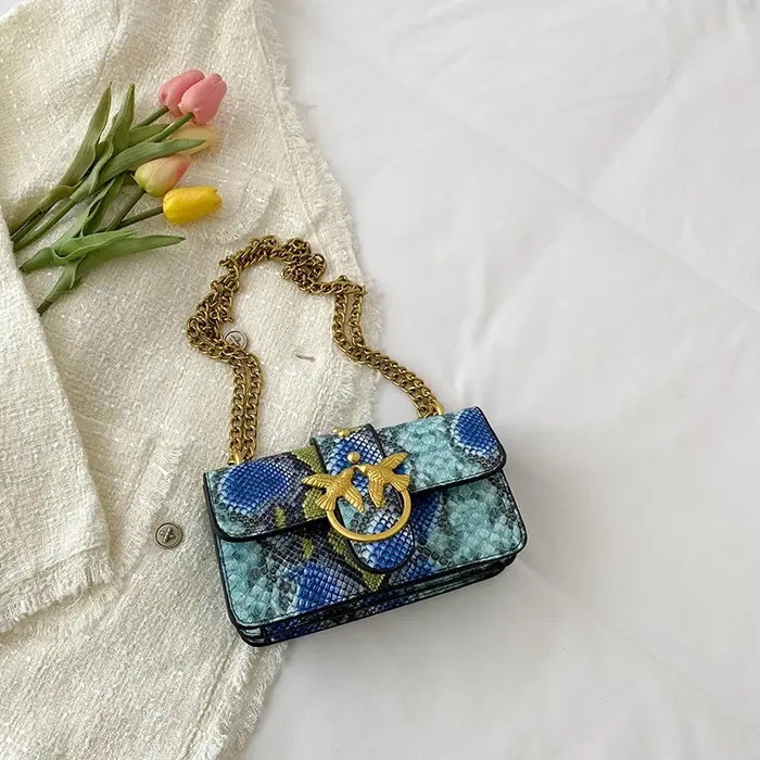 Sac à bandoulière léger de luxe élégant
