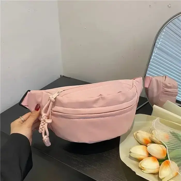 Sac de poitrine demi-lune pour femmes