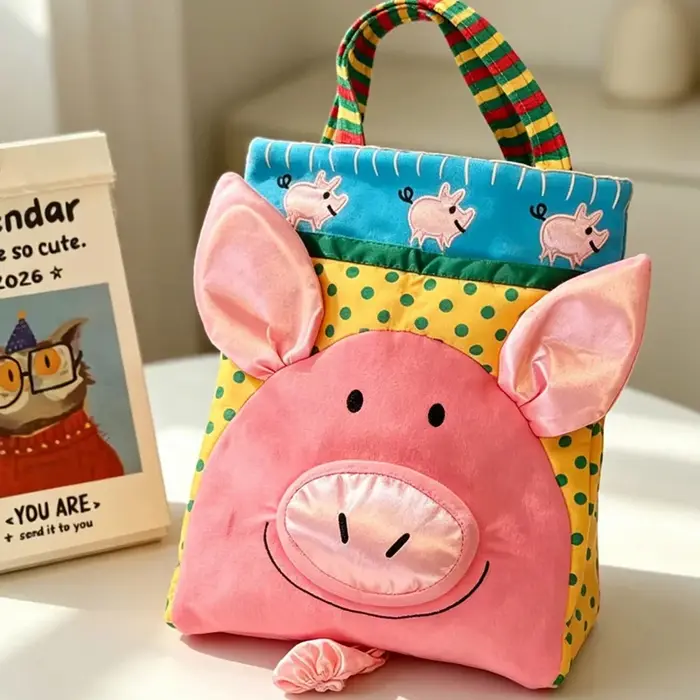 Sac fourre-tout tressé en paille fait main en forme d'éléphant