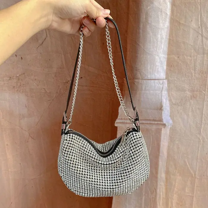 Sac à aisselles en strass