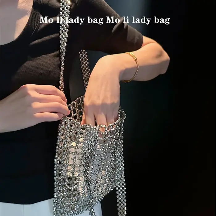 Sac à bandoulière pour femme perlé et brillant