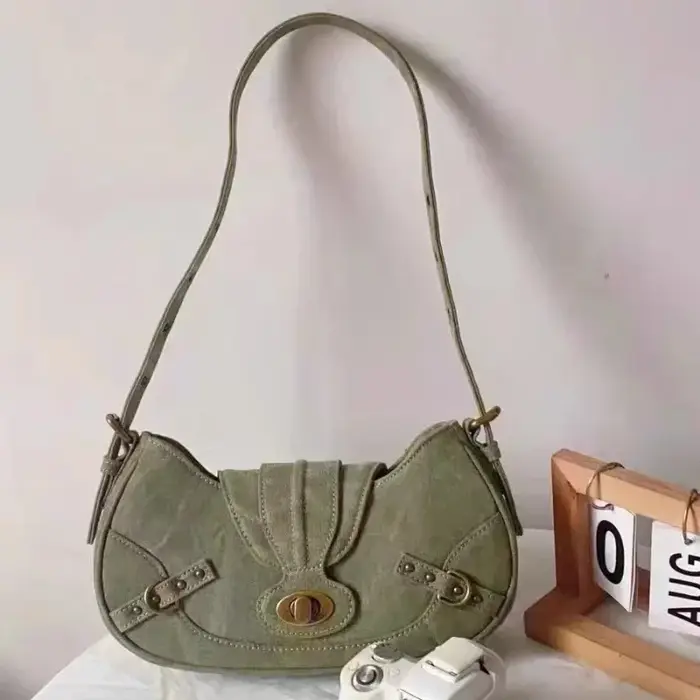 Y2k Vintage sac à bandoulière Style de rue américain Rivets vert toile sac à main gothique Punk Biker Cool Designers